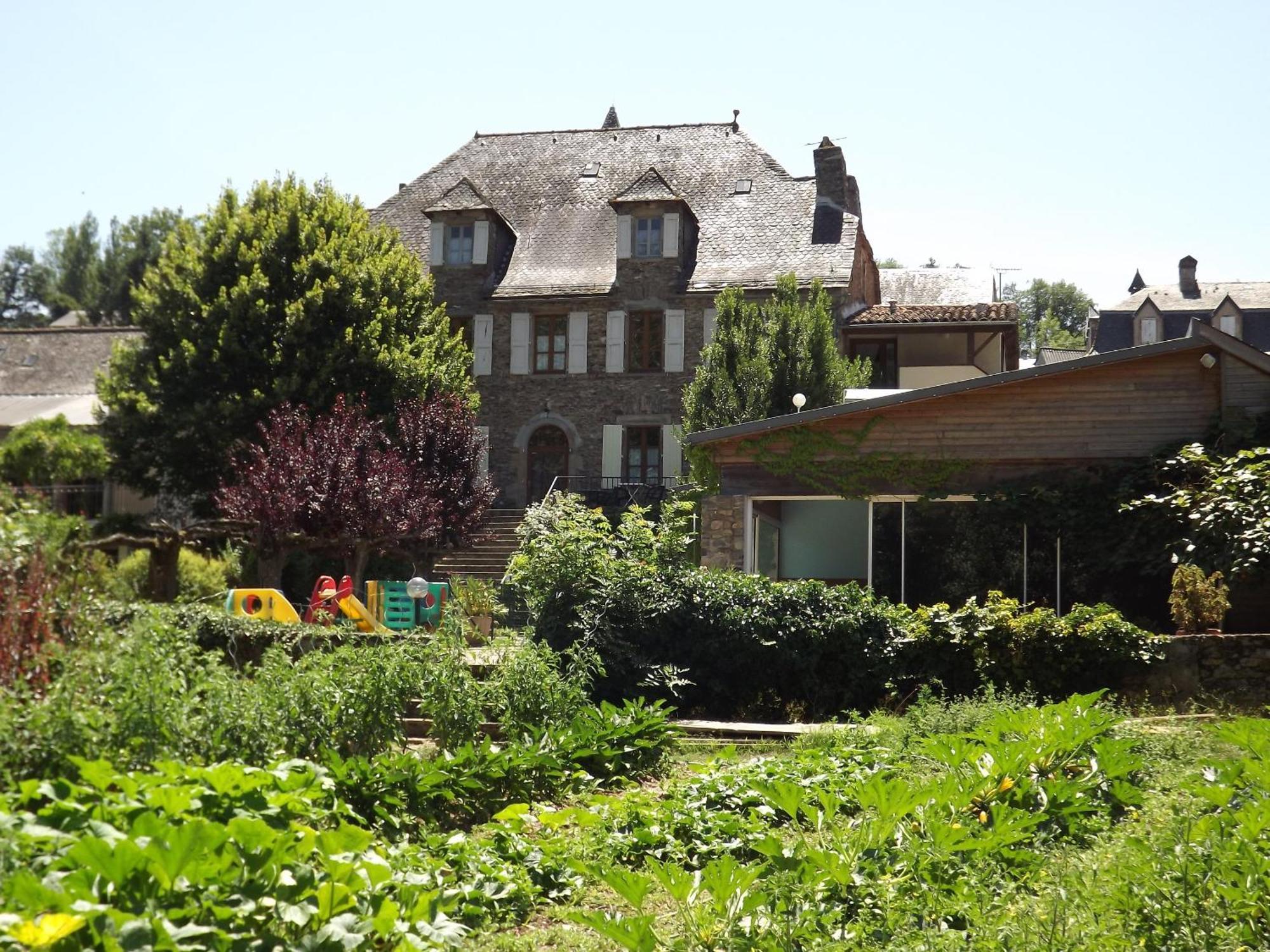 Hostellerie des Lauriers - Groupe Logis Hotels Alban Exterior foto