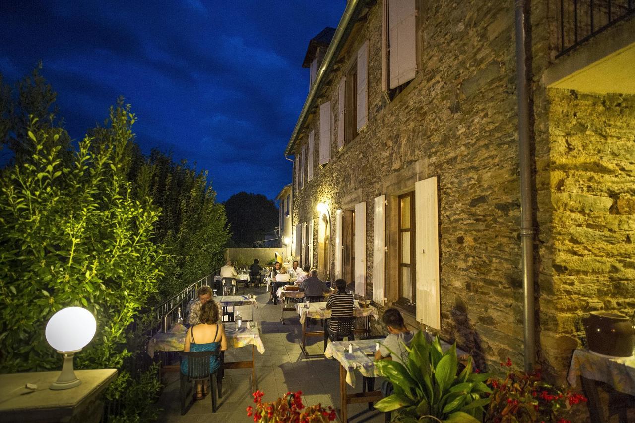 Hostellerie des Lauriers - Groupe Logis Hotels Alban Exterior foto